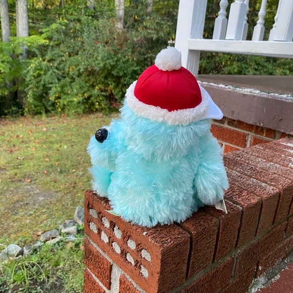 Dan Dee International Officially Licensed Light-up Yeti I Sing "Ice Ice Baby" - Picture 7 of 17